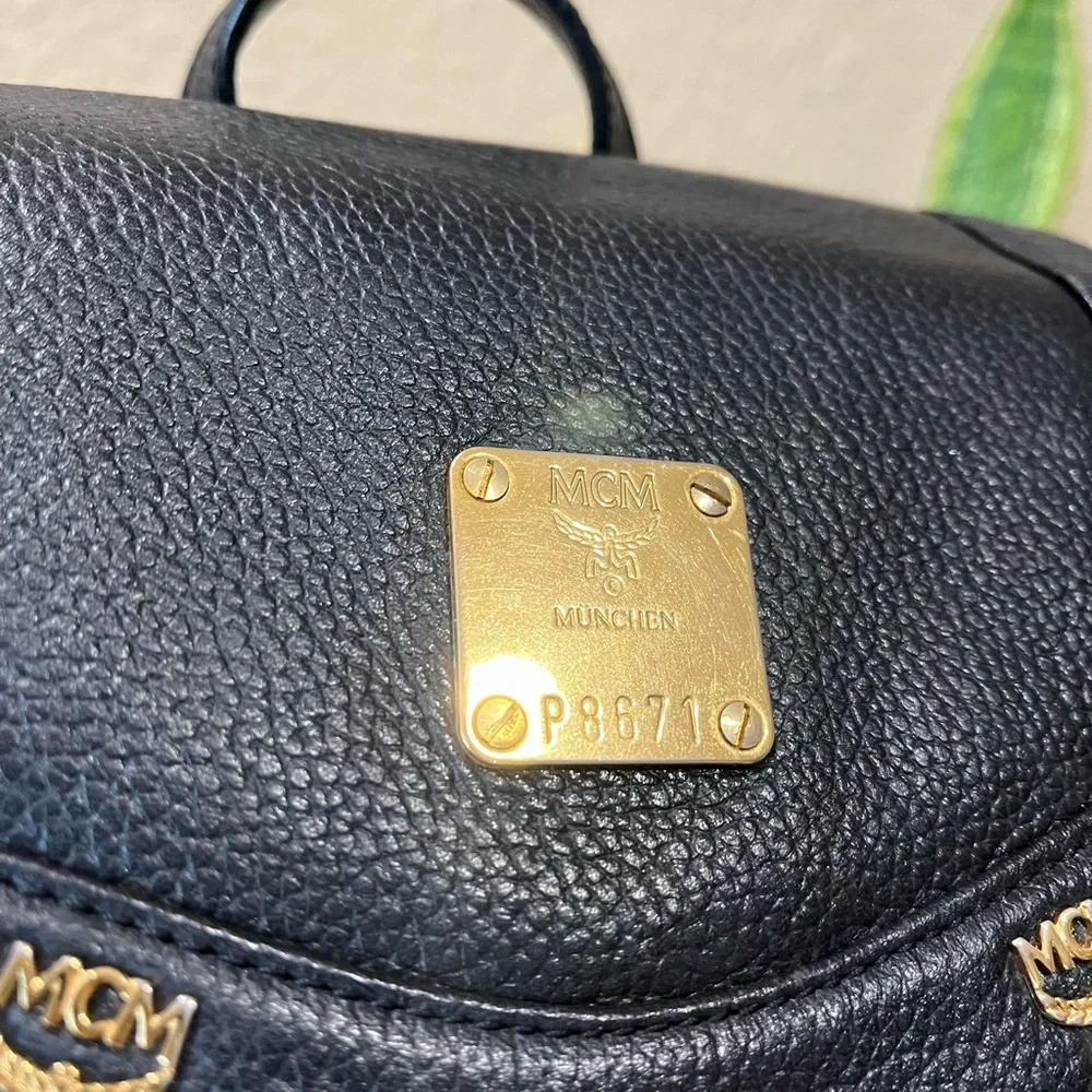 MCM Vintage Leather Backpack - Picture 3 of 15